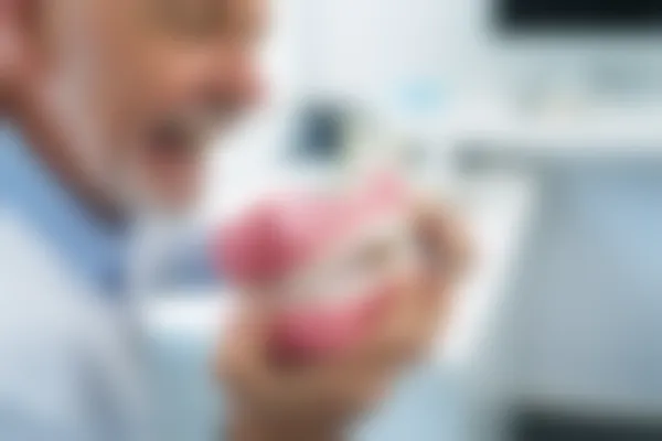 宁波康齿健口腔门诊部拔牙优惠活动，现仅需500元起，助您轻松解决口腔问题，原价800元起。