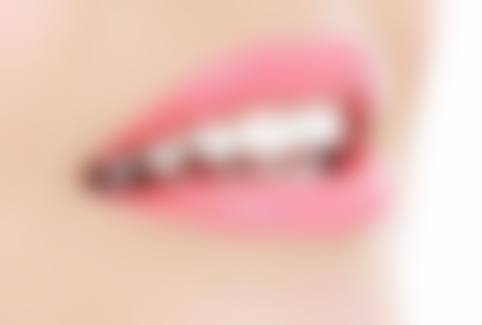 八、大连卓尔美笑口腔诊所怎么预约？