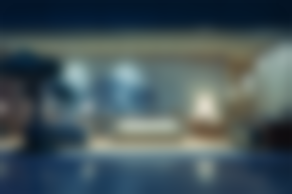 蓝天口腔门诊部（西大店）