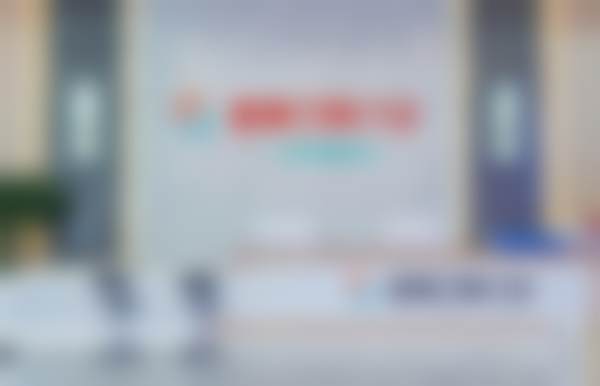 二、中山德斯口腔门诊部正规吗?来看医院资质信息