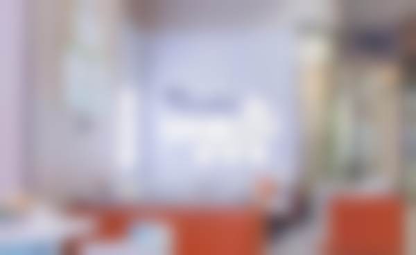 三、中山德斯口腔门诊部医生介绍