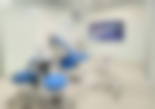 四、佛山春麦口腔钟进志医生坐诊医院