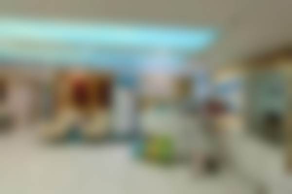 青岛可恩口腔门诊部(万达店)