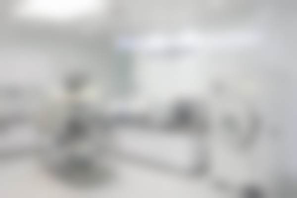 南京德牙联合口腔医院刘小妹技术水平可靠吗？19年经验+国际认证，种牙无痛体验见证实力！ 