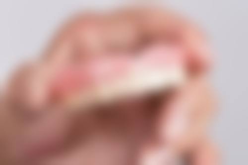 擅长项目详解重庆雅博尔口腔门诊部刘渝