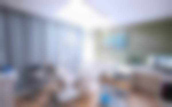云南昆明良方口腔门诊部唐洁会不会亲自做手术？正畸主推亲诊，种植需找李兵